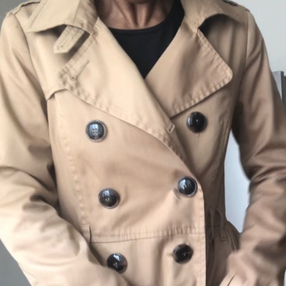 Light Academia Petite Trench Coat - Picture 7 of 7